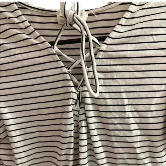 Black and white striped bodysuit size L sugar + L!ps women’s one piece - Picture 2 of 4